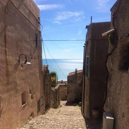 Via Valle - 2 *